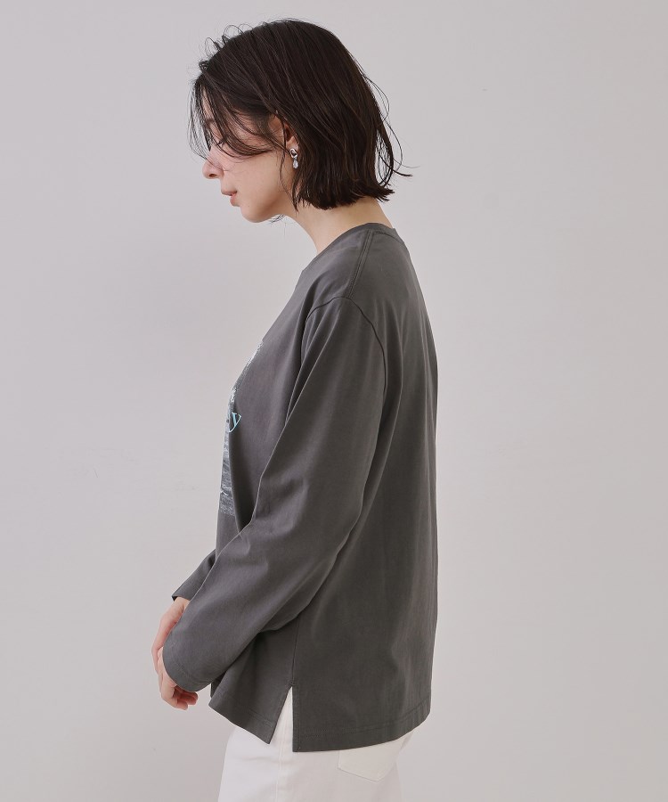 オペークドットクリップ(OPAQUE.CLIP)のフォトプリントロングTシャツ【洗濯機洗い可】14