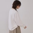オペークドットクリップ(OPAQUE.CLIP)のボリュームスリーブトップス【洗濯機洗い可】1