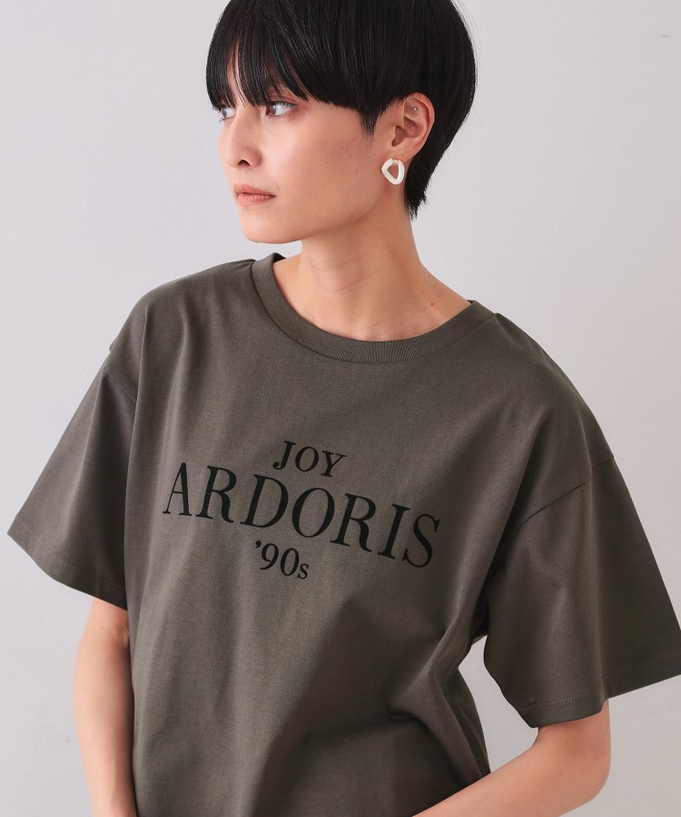 オペークドットクリップ(OPAQUE.CLIP)のフロッキーロゴTシャツ【洗濯機洗い可】10