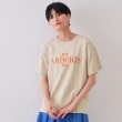 オペークドットクリップ(OPAQUE.CLIP)のフロッキーロゴTシャツ【洗濯機洗い可】 ライトベージュ(051)