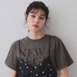 オペークドットクリップ(OPAQUE.CLIP)のBIGロゴTシャツ【洗濯機洗い可】 チャコールグレー(014)