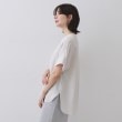 オペークドットクリップ(OPAQUE.CLIP)の《5色展開/SS-LLサイズ》スキッパー金ボタンブラウス/セットアップ対応【防シワ/ストレッチ/洗濯機洗い可】62