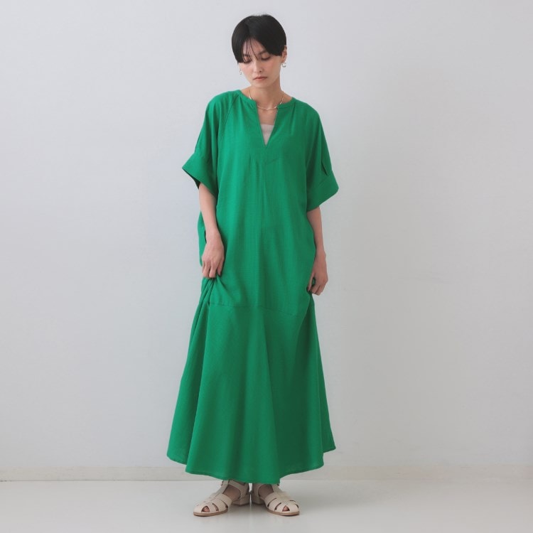 オペークドットクリップ(OPAQUE.CLIP)のレーヨン麻キーネックワンピース【洗える】 マキシ・ロングワンピース