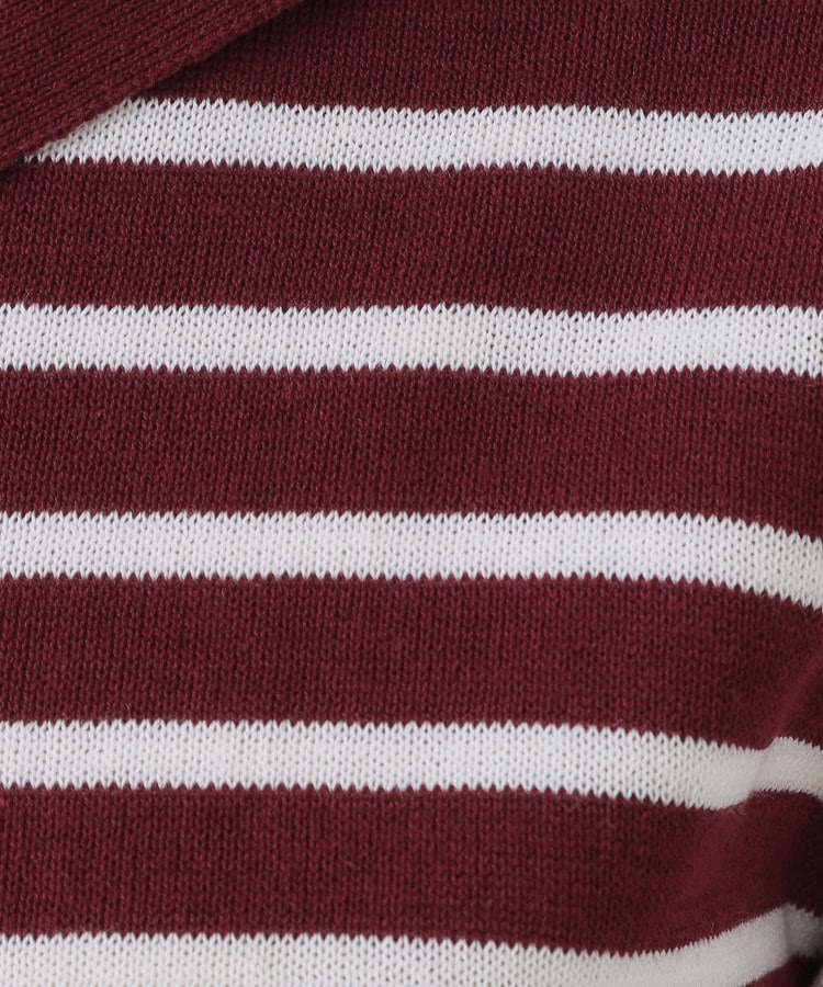 お色は濃いボルドー色で控えめなカラーです。たっぷりで中に厚め