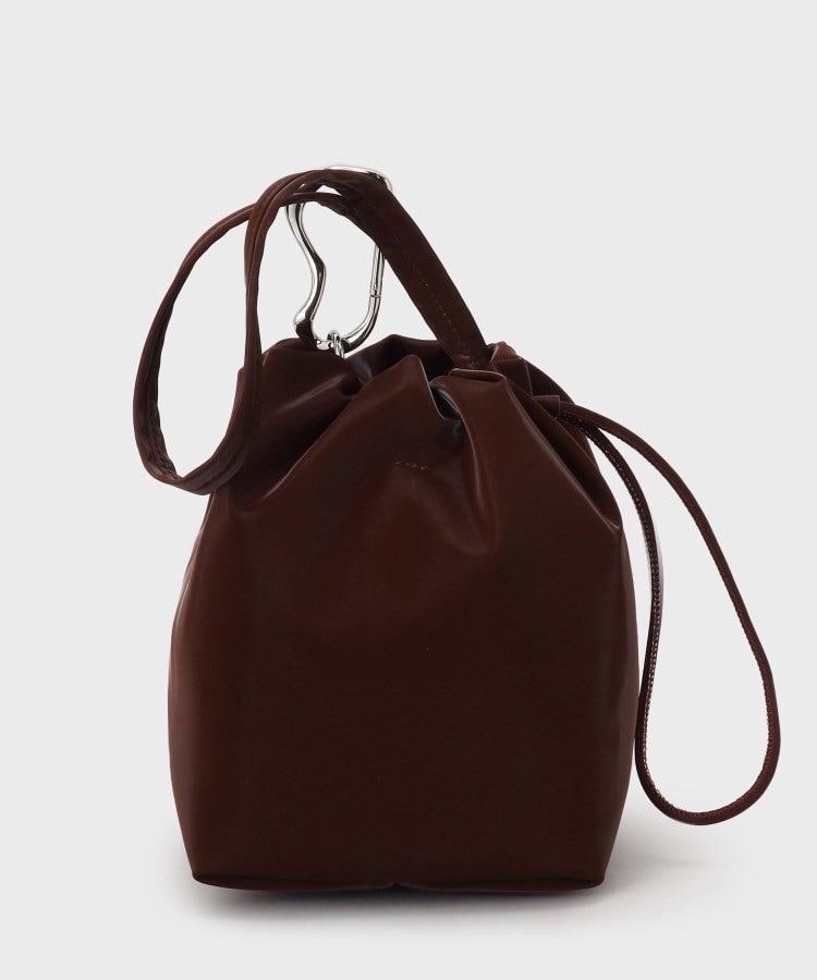 ギャレスト(GALLEST)の【LE VERNIS】スクエア巾着バッグ3