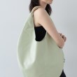 ギャレスト(GALLEST)の【LE VERNIS】ラウンドフォルムバッグ ミントグリーン(021)