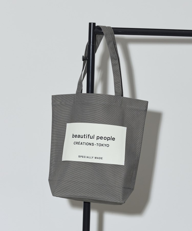 ギャレスト(GALLEST)の【beautiful people】big name tote ライトグレー(011)