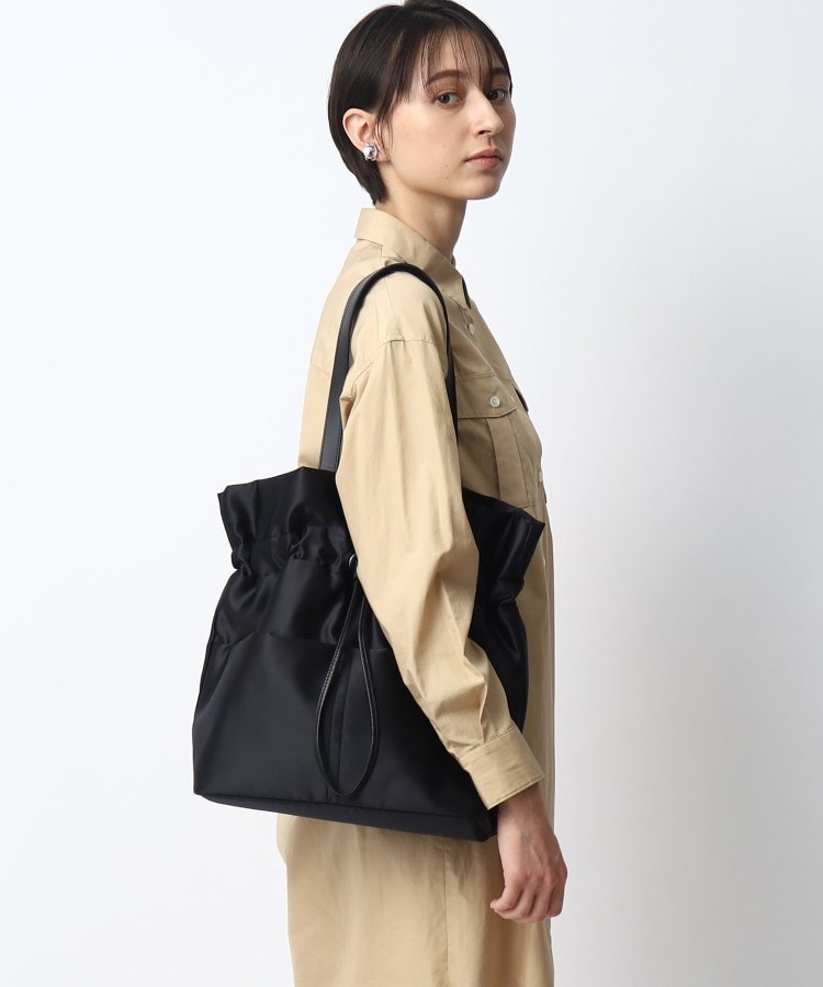 ヒロコ ハヤシ(HIROKO HAYASHI)のLUINI SATINE（ルイーニ サティーネ）トートバッグ15