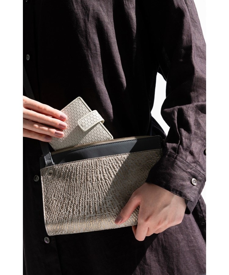 ヒロコ ハヤシ(HIROKO HAYASHI)のCARDINALE（カルディナーレ）薄型二つ折り財布15
