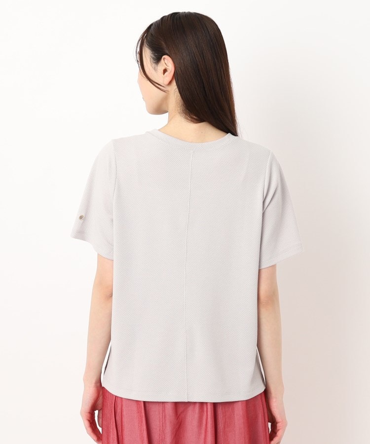 ファーリー(FURRY)の【洗濯機洗い可/軽やか】ラッセル編みクルーネックTシャツプルオーバー3