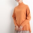 シューラルー/ドレスキップ(SHOO・LA・RUE/DRESKIP)の◆カシミヤタッチモックネックゆるニット オレンジ(067)