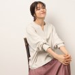 シューラルー/ドレスキップ(SHOO・LA・RUE/DRESKIP)の【体型カバー】なめらかタッチ もちさらお袖異素材スキッパートップス ライトグレー(011)