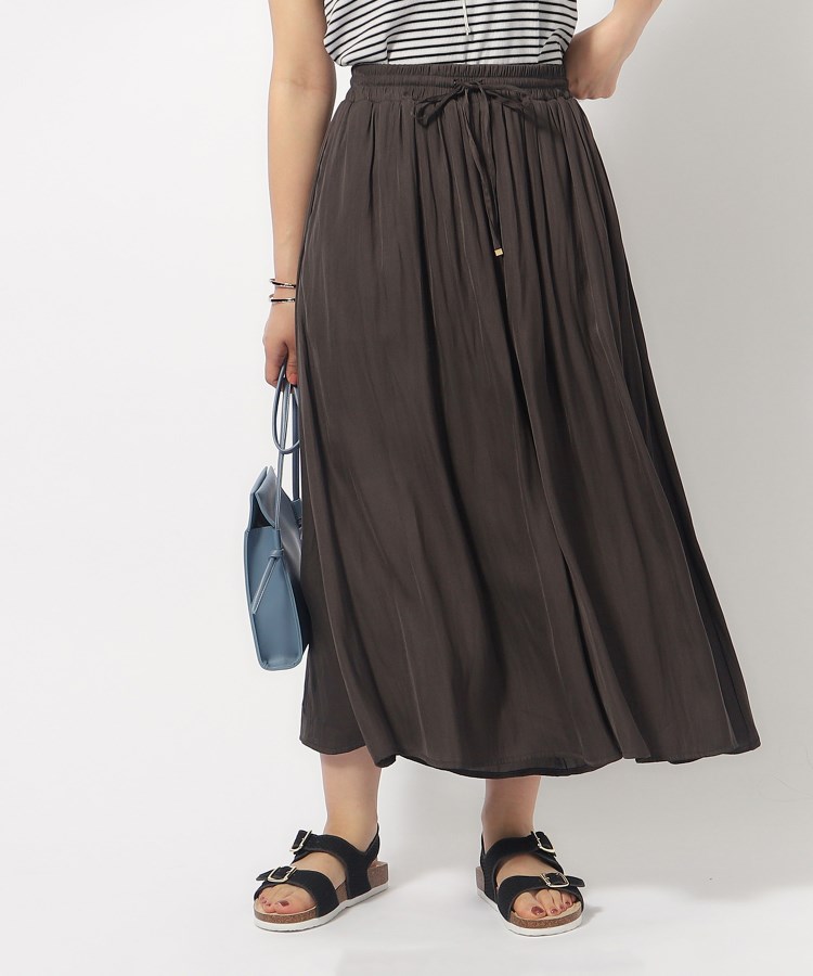 無理せずキレイ】ロングシーズン活躍 サテンフレア ワイドスカー 無理せずキレイ】ロングシーズン活躍 サテンフレア ワイドスカー
