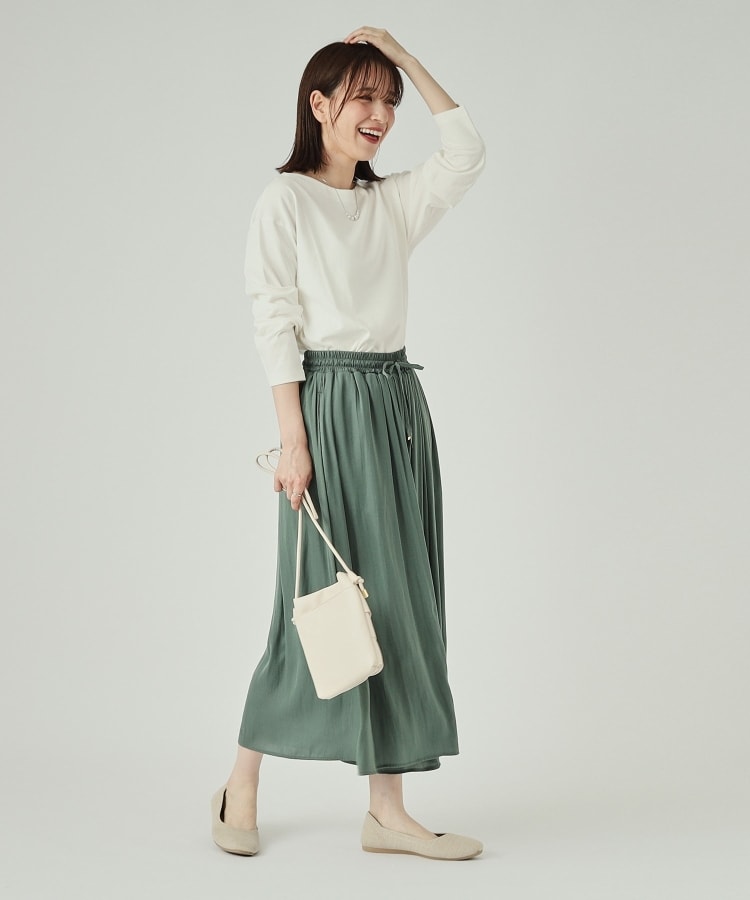 無理せずキレイ】ロングシーズン活躍 サテンフレア ワイドスカー 無理せずキレイ】ロングシーズン活躍 サテンフレア ワイドスカー