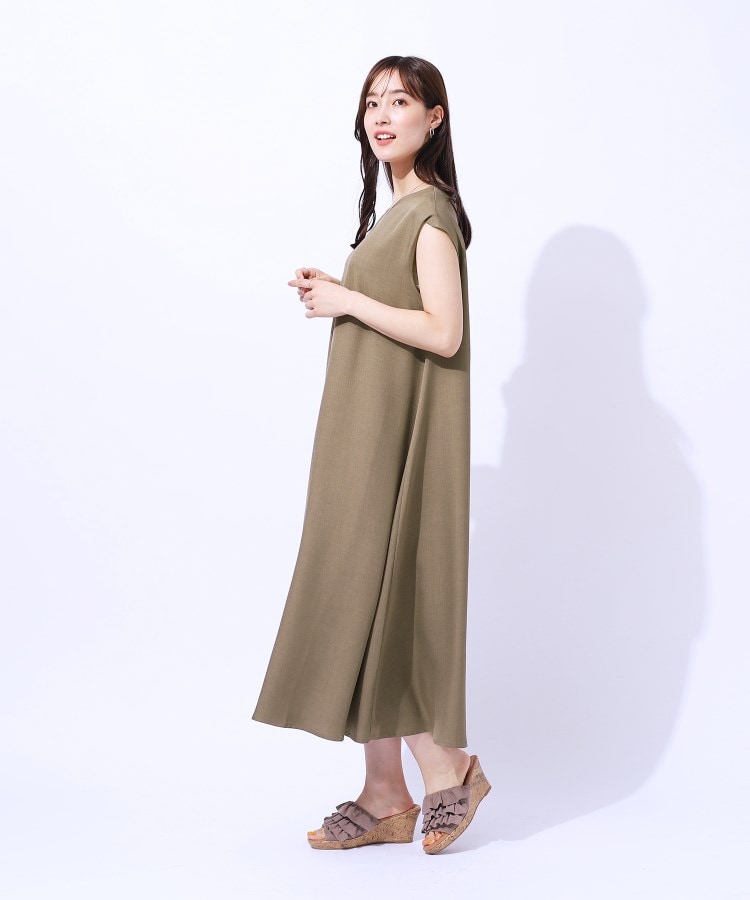 夏でも一枚でさらっと快適 麻調フレンチロングワンピース 夏でも一枚でさらっと快適 麻調フレンチロングワンピース