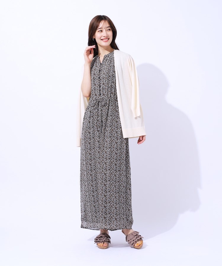 無理せずキレイ】大人の上品コーデが一枚で決まる シフォン花柄