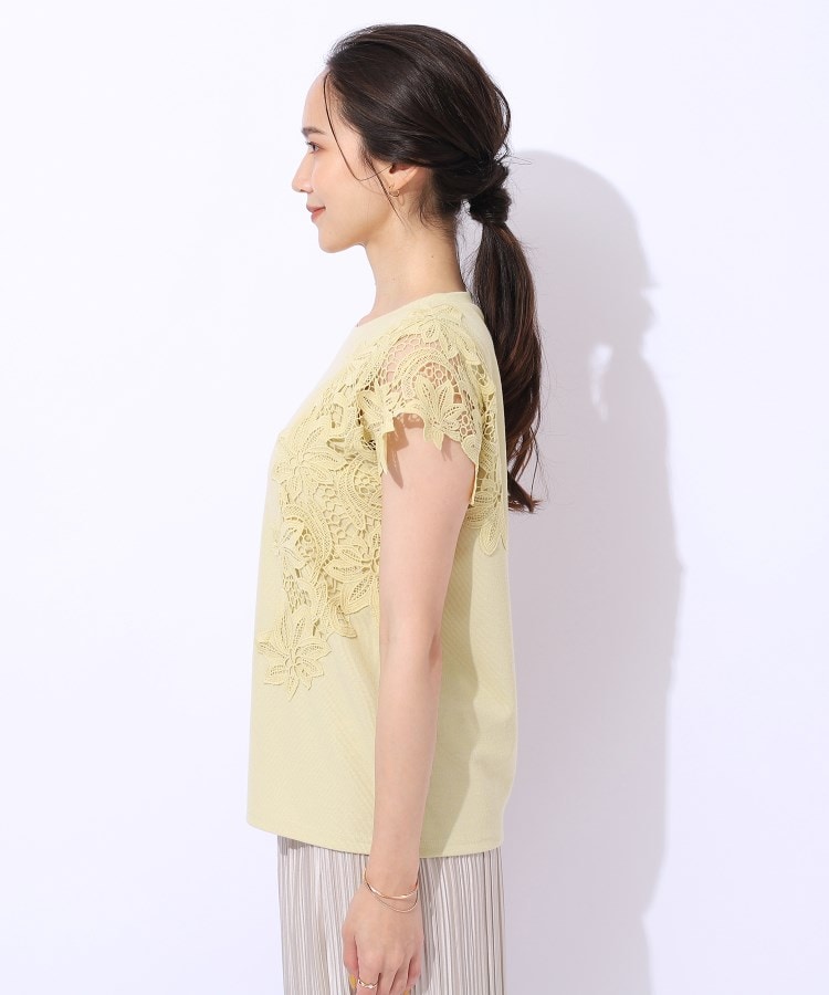 シューラルー/ドレスキップ(SHOO・LA・RUE/DRESKIP)の華やかなレース使いが目を惹く 大人のデザイントップス18