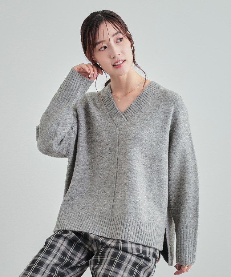 新品 未着 yujune ユジューン ざっくりvネックニット2020AW