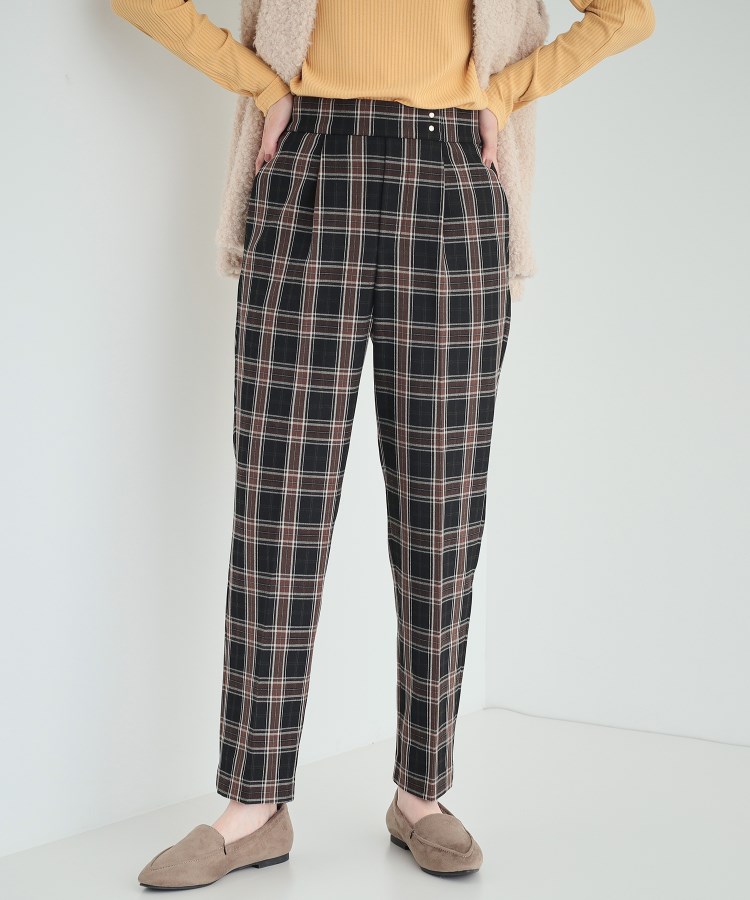 シューラルー/ドレスキップ(SHOO・LA・RUE/DRESKIP)の【洗える】すっきりきれい見え ストレッチテーパードパンツ ブラック(219)