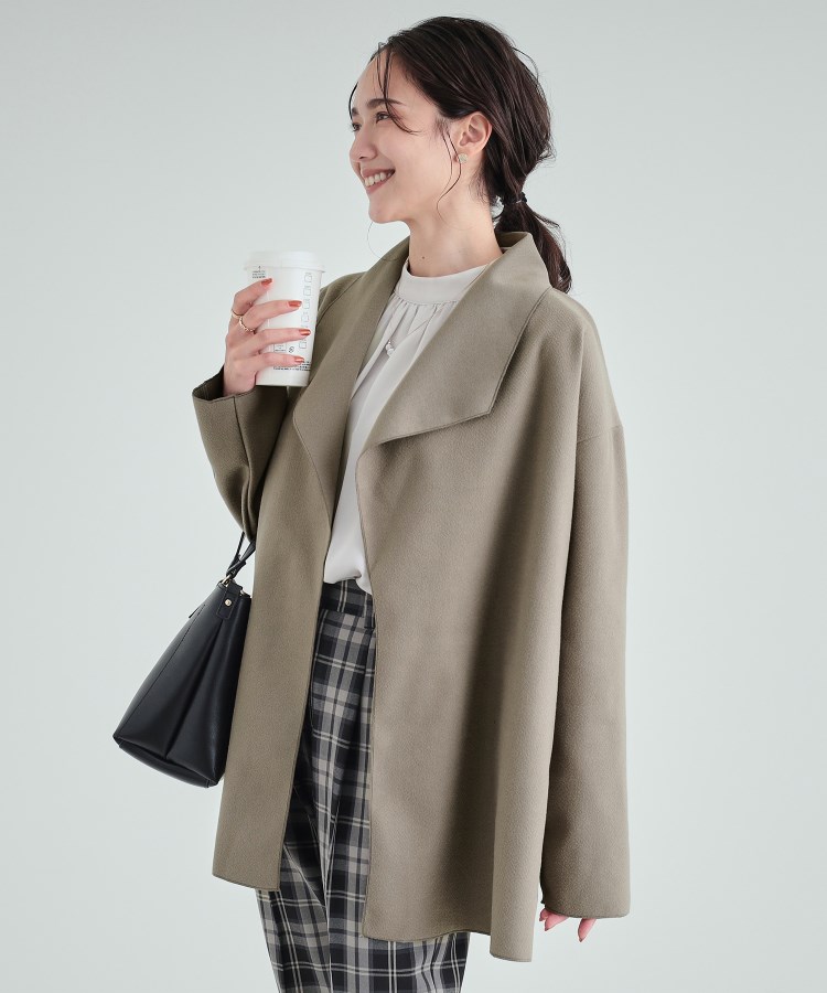 大人のこなれ感漂う オープンカラー ショートコート(チェスター 大人のこなれ感漂う オープンカラー ショートコート(チェスター