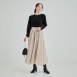 シューラルー/ドレスキップ(SHOO・LA・RUE/DRESKIP)のウエストリブで無理せずキレイ　艶やかに彩る サテンフレアスカート11