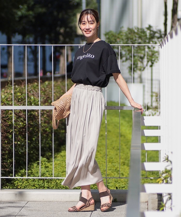 無理せずキレイ/ロングシーズン活躍】女性らしく上品な サテン 無理せずキレイ/ロングシーズン活躍】女性らしく上品な サテン