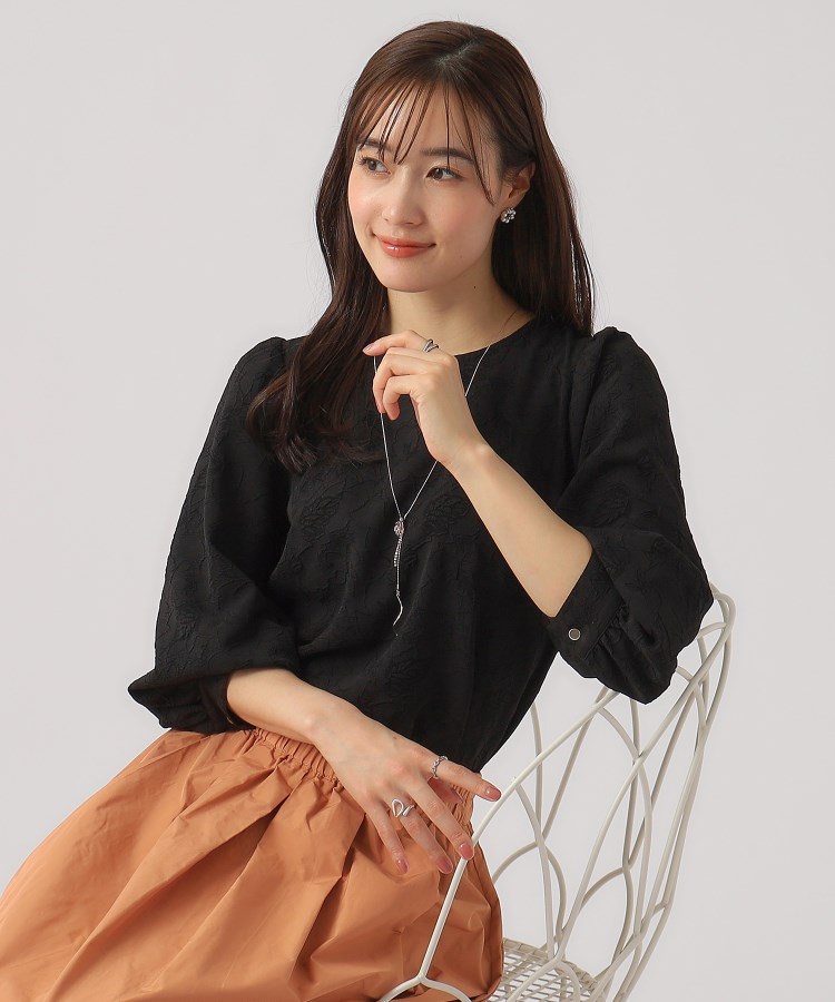 8分袖】シックなお花柄 大人のデザイントップス(シャツ 8分袖】シックなお花柄 大人のデザイントップス(シャツ