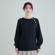 シューラルー/ドレスキップ(SHOO・LA・RUE/DRESKIP)の【S-LL/洗える】きらっとラメが華やか 肩金ボタンニット17