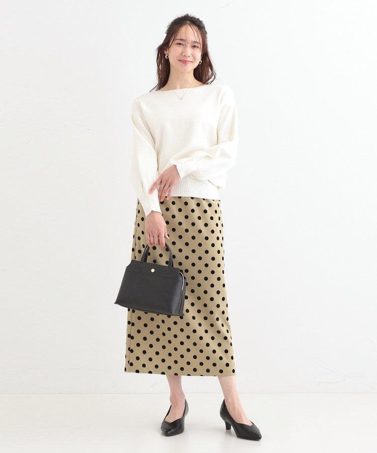 シューラルー/ドレスキップ(SHOO・LA・RUE/DRESKIP)の【洗える/S-LL】大人上品 お袖パール調ボタン付き ボートネックニット15