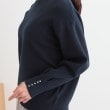 シューラルー/ドレスキップ(SHOO・LA・RUE/DRESKIP)の【洗える/S-LL】大人上品 お袖パール調ボタン付き ボートネックニット21
