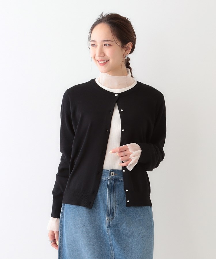 シューラルー/ドレスキップ(SHOO・LA・RUE/DRESKIP)の【洗える/S-LL】ビジューボタンで華やかさをプラスする きれいめニットカーディガン【CIRCRIC】1