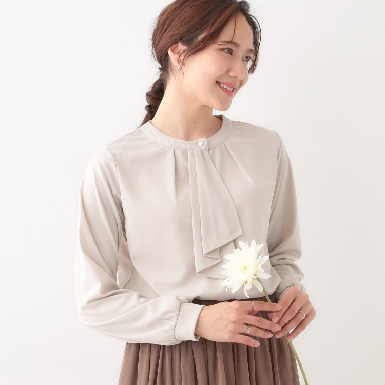 シューラルー/ドレスキップ(SHOO・LA・RUE/DRESKIP)の【洗える/S-LL/洗濯後しわになりにくい】ブラウス見えボウタイ風トップス カットソー