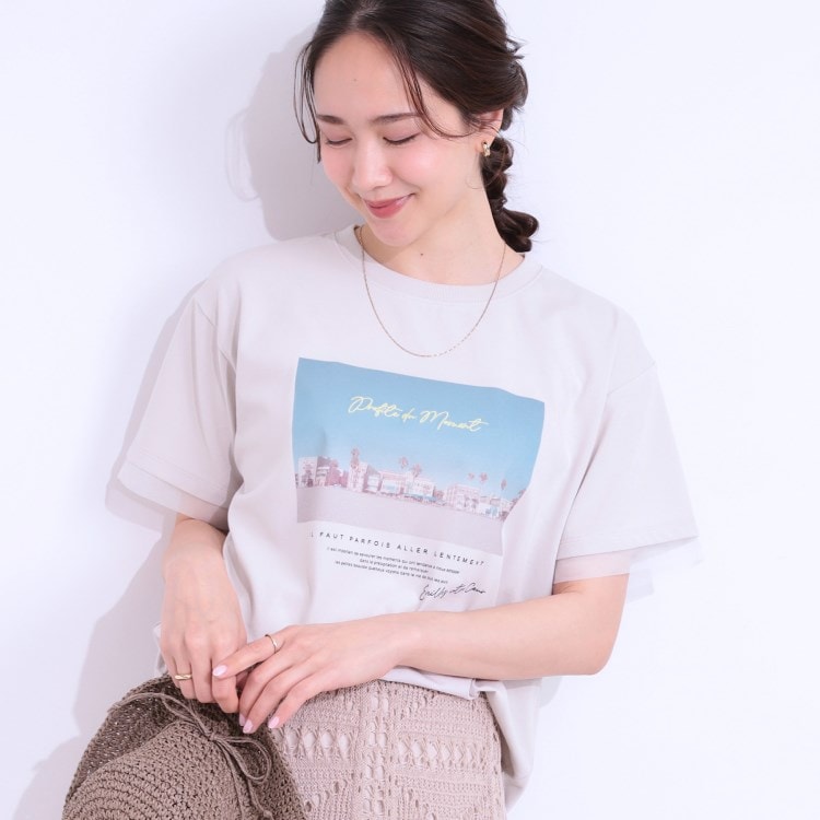 シューラルー/ドレスキップ(SHOO・LA・RUE/DRESKIP)の【S-LL/接触冷感/UVカット】選べる3柄 お袖チュールで差をつける ロゴプリントTシャツ Ｔシャツ