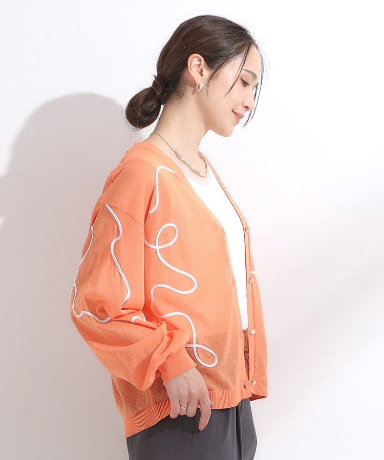 シューラルー/ドレスキップ(SHOO・LA・RUE/DRESKIP)の刺繍デザインシアーニットカーディガン10