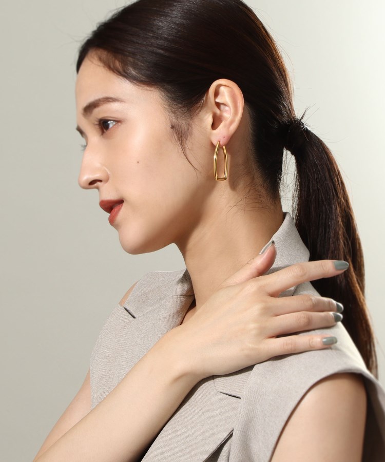 K10ダイヤモンド レクタングル ピアス（ピアス） | COCOSHNIK