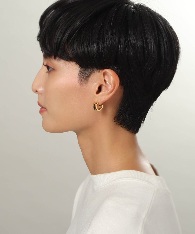 【WEB限定】ツイストスクエア ピアス