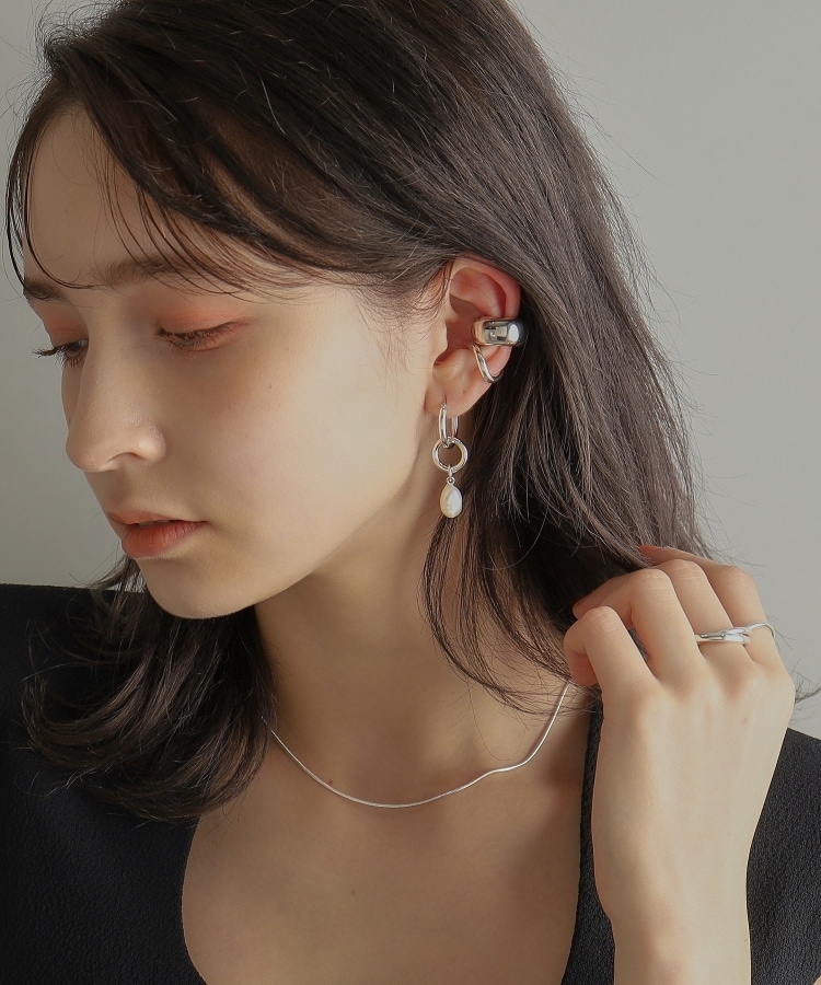 シルバー フープピアス パールチャーム(ピアス) | COCOSHNIK シルバー フープピアス パールチャーム(ピアス) | COCOSHNIK