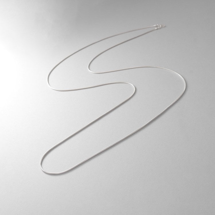 ココシュニック オンキッチュ(COCOSHNIK ONKITSCH)のシルバー デザインチェーン スネークネックレス（90cm）