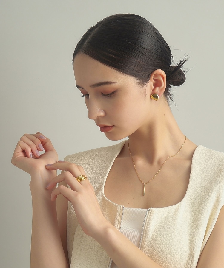 ココシュニック オンキッチュ(COCOSHNIK ONKITSCH)のシルバー ホロウピアス Dシェイプ GP14