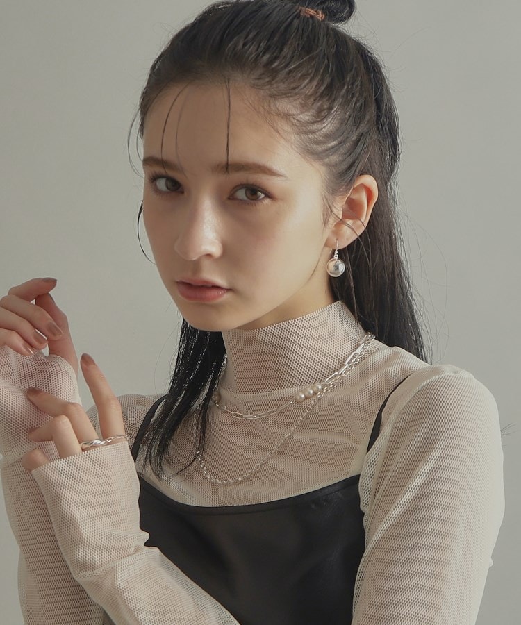 ココシュニック オンキッチュ(COCOSHNIK ONKITSCH)のシルバー フラットケーブルチェーン パールステーションネックレス8