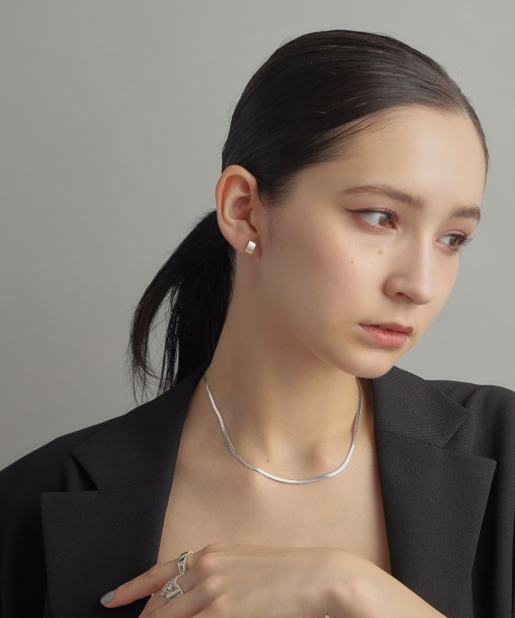 シルバー シールドシェイプ スタッドピアス(ピアス シルバー シールドシェイプ スタッドピアス(ピアス