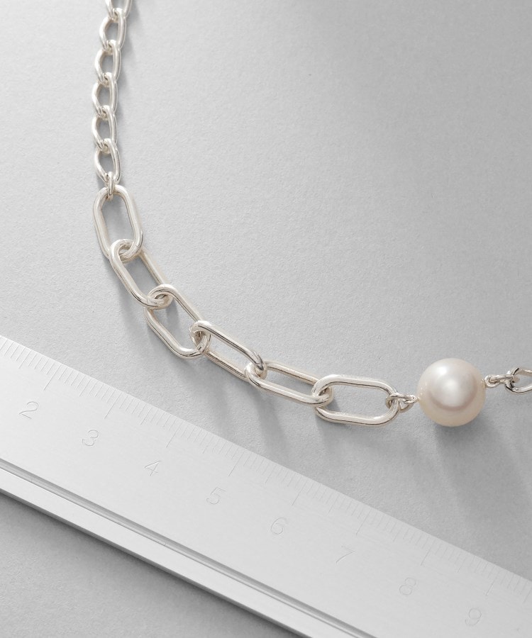 ココシュニック オンキッチュ(COCOSHNIK ONKITSCH)のシルバー ミックスチェーン ロングカーブ・ケーブル パールネックレス5