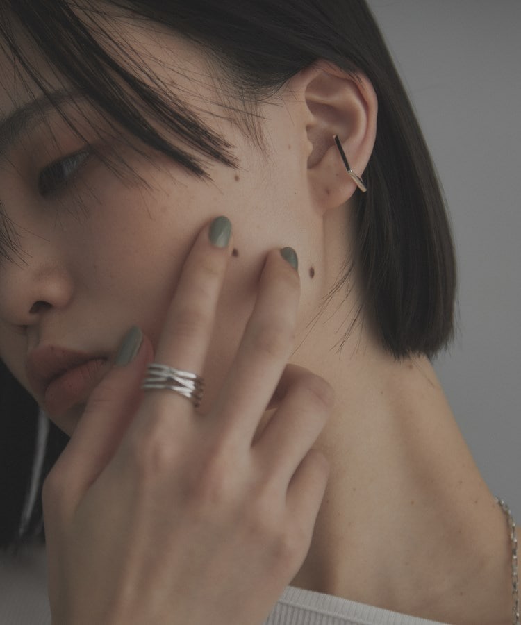 ココシュニック オンキッチュ(COCOSHNIK ONKITSCH)のシルバー レクタングルイヤーカフ6