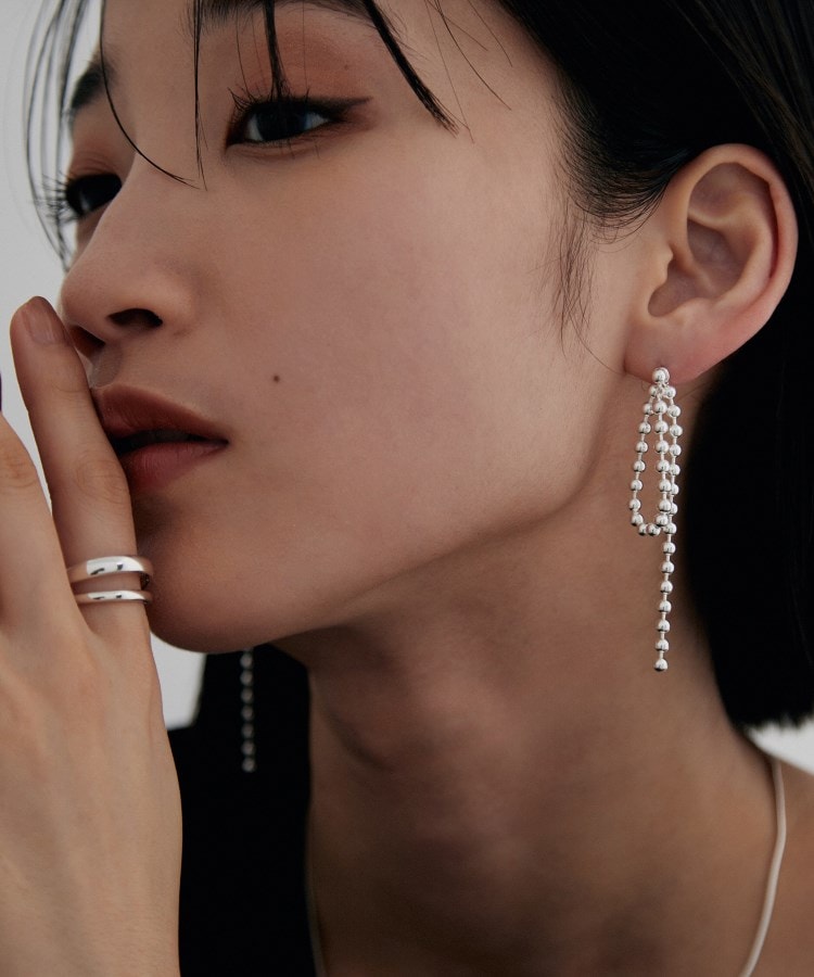 ココシュニック オンキッチュ(COCOSHNIK ONKITSCH)のシルバー チェーンピアス ボールループ15