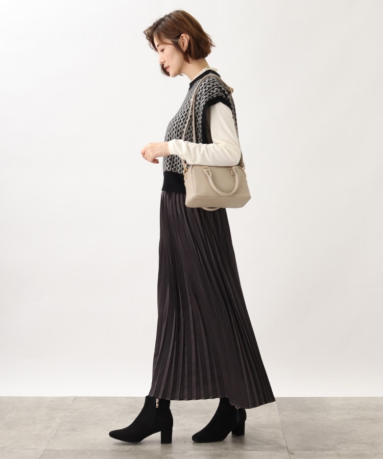 FENDI スカート トップス ベスト3点セット 直販半額 mizpuraciculukavcu.ba