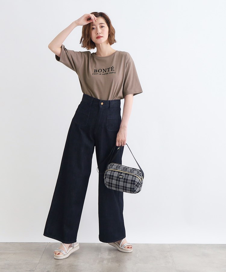 グローブ(grove)の＜接触冷感・UVカット・ご自宅で洗える＞ロゴプリント5分袖Tシャツ11
