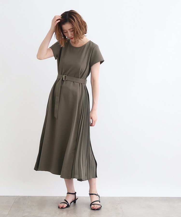 T/Rポンチサイドプリーツワンピース(マキシ・ロングワンピース T/Rポンチサイドプリーツワンピース(マキシ・ロングワンピース