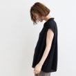 グローブ(grove)のバックプリーツブラウス1