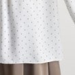 グローブ(grove)のプリントタックブラウス18