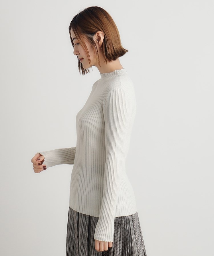 グローブ(grove)のバック釦ラメリブニットプルオーバー14